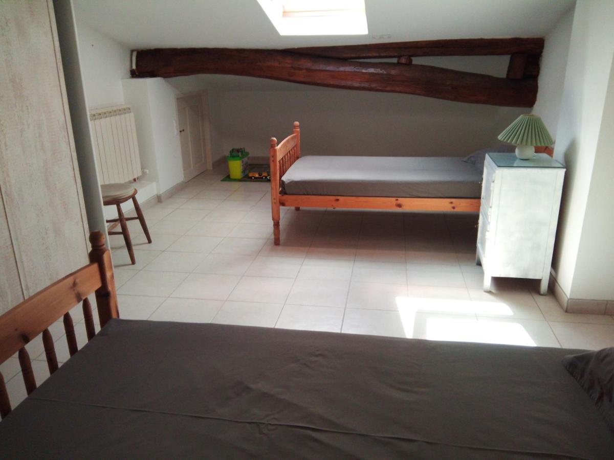 Les Gites De Brives Buitenkant foto
